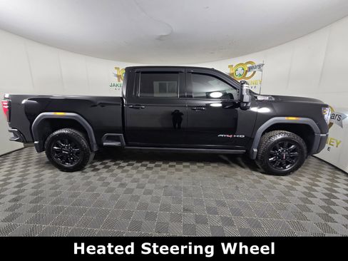 Certified 2025 GMC Sierra 2500 AT4 w/ AT4 Premium Plus Package AWD/4WD image 10
