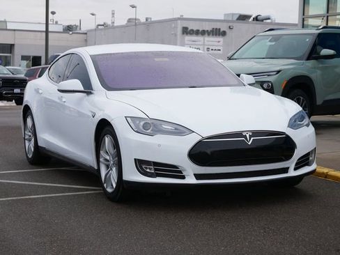 Used 2014 Tesla Model S 85 image 24