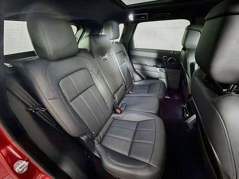 Used 2019 Land Rover Range Rover Sport HSE AWD/4WD image 29
