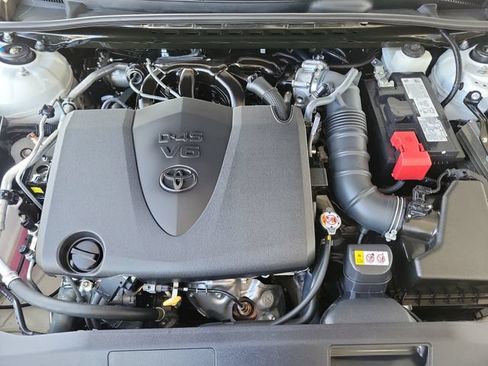 Used 2024 Toyota Camry XSE FWD image 30