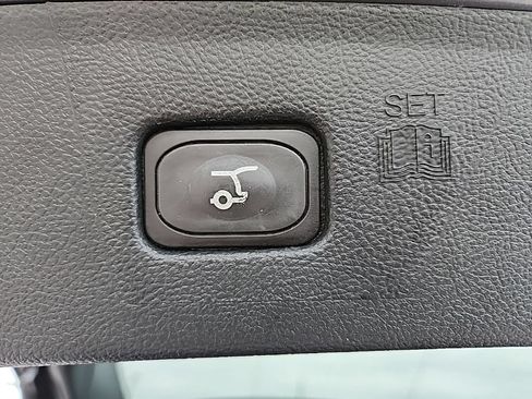 Used 2023 Ford Edge ST-Line AWD/4WD image 8