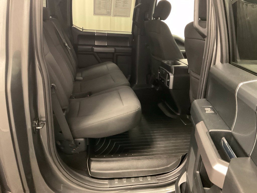Used 2018 Ford F150 XLT w/ Equipment Group 302A Luxury AWD/4WD image 29