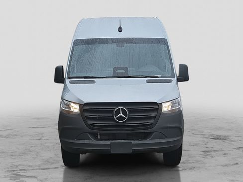New 2025 Mercedes-Benz Sprinter 2500 image 2