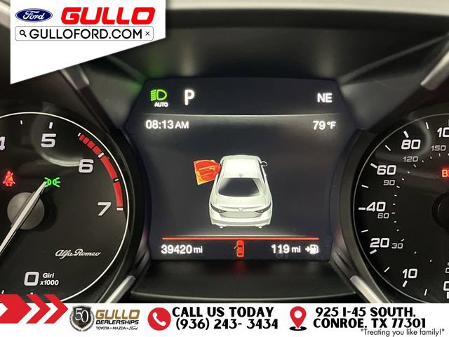Used 2019 Alfa Romeo Giulia Ti w/ Quick Order Package 22X Lusso AWD/4WD image 24