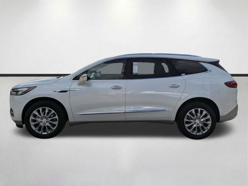 Used 2021 Buick Enclave Essence FWD image 8
