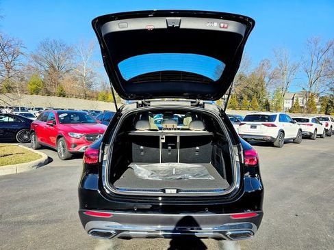 New 2026 Mercedes-Benz GLC 300 4MATIC image 9