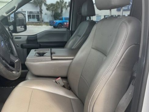 Used 2019 Ford F250 XL w/ STX Appearance Package AWD/4WD image 5