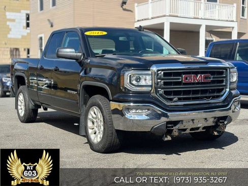Used 2018 GMC Sierra 1500 SLE w/ SLE Value Package AWD/4WD image 3