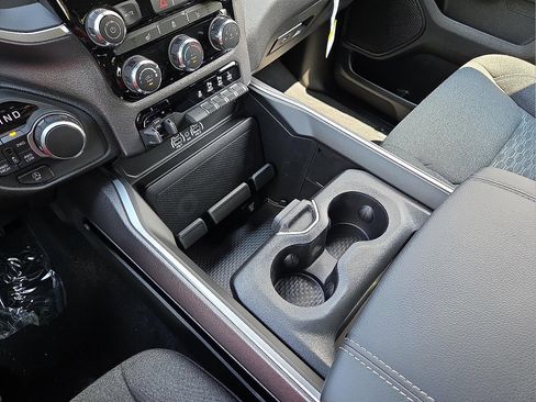 New 2026 RAM 1500 Big Horn image 25