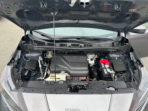 Used 2025 Nissan Leaf S FWD image 54