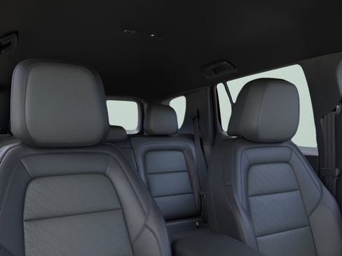 New 2026 Chevrolet Equinox LT w/ Convenience Package II AWD/4WD image 24