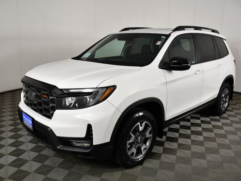 Used 2022 Honda Passport TrailSport image 10