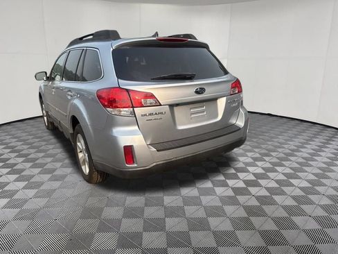 Used 2014 Subaru Outback 2.5i Limited AWD/4WD image 14