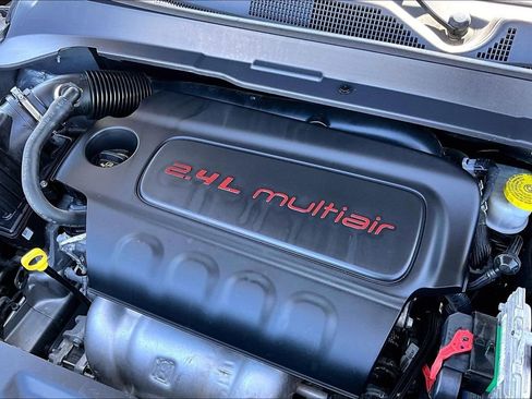 Used 2022 Jeep Compass Limited AWD/4WD image 34