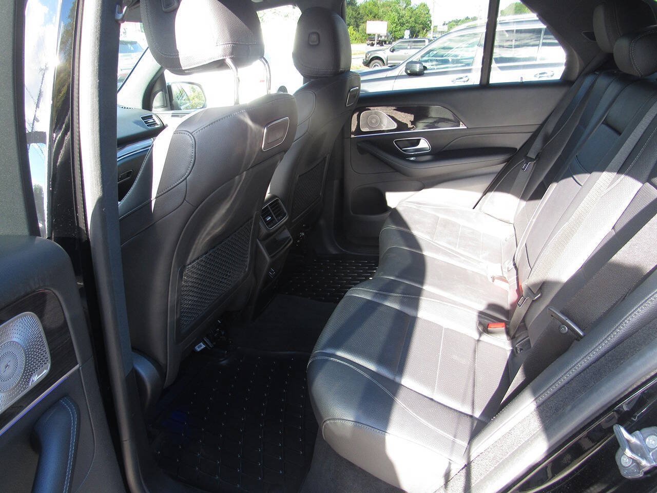 Used 2020 Mercedes-Benz GLE 350 4MATIC image 21