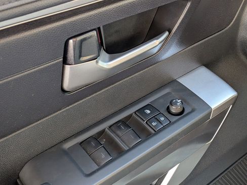 Used 2022 Toyota Tundra SR5 image 9