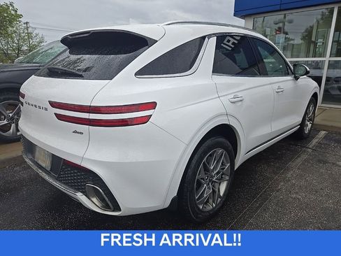 Used 2023 Genesis GV70 2.5T Select w/ Select Package image 4