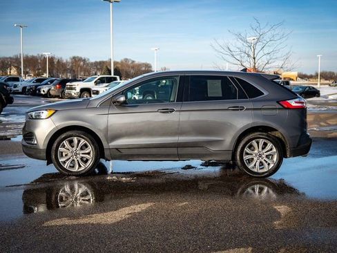 Used 2023 Ford Edge Titanium image 11