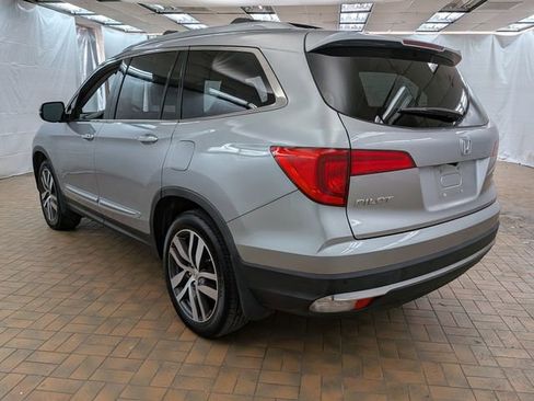 Used 2018 Honda Pilot Elite image 5