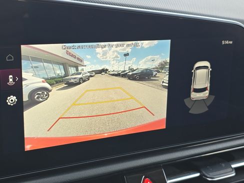Used 2023 Kia Niro Wind w/ Wind Preserve Package FWD image 19