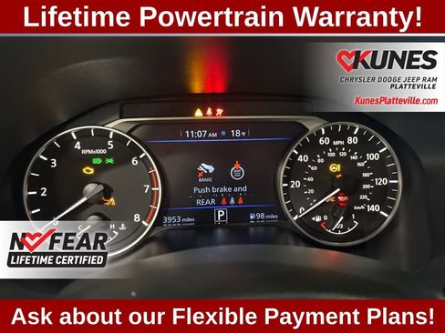 Used 2025 Nissan Altima 2.5 SV image 21