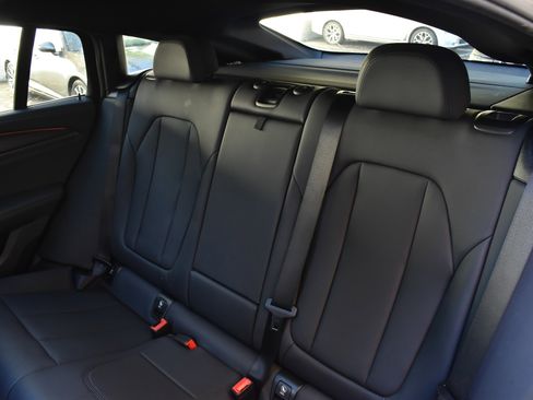 Used 2020 BMW X4 xDrive30i w/ M Sport Package 2 image 26