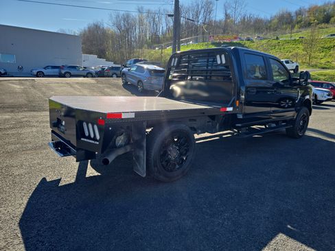 Used 2022 Ford F350 XL w/ Power Equipment Group AWD/4WD image 4
