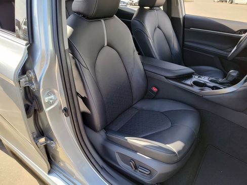 Used 2021 Toyota Camry XSE image 24