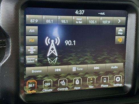 Used 2023 Jeep Wrangler Sahara w/ Cold Weather Group image 21