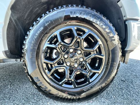 Used 2025 Ford F150 XLT w/ Equipment Group 302A MID image 12