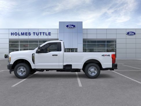New 2026 Ford F250 XL AWD/4WD image 3