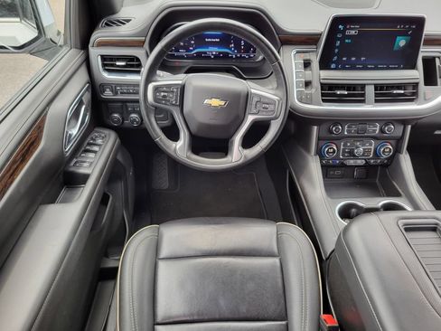 Used 2024 Chevrolet Tahoe Premier RWD image 19