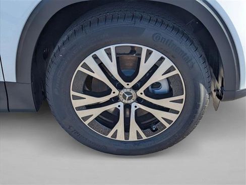 New 2026 Mercedes-Benz GLB 250 image 9