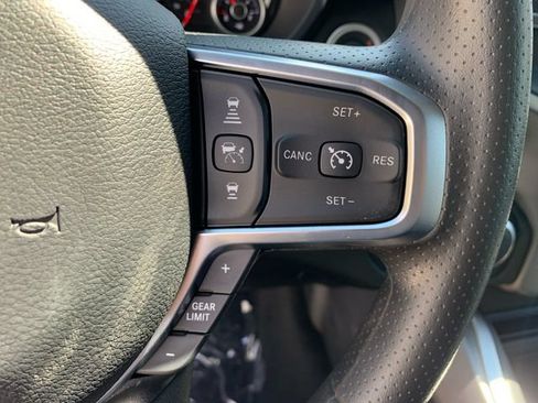 Used 2026 RAM 1500 Express AWD/4WD image 21