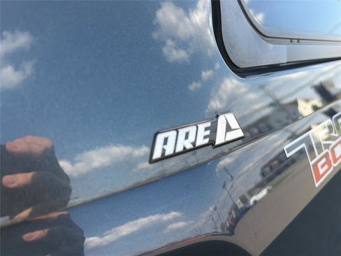 Used 2020 Chevrolet Silverado 1500 LT Trail Boss image 35