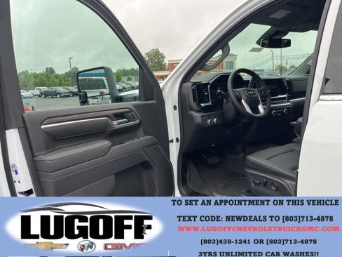 New 2025 GMC Sierra 2500 SLT image 4