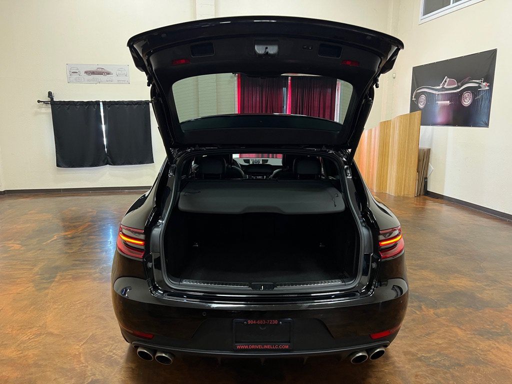 Used 2015 Porsche Macan S AWD/4WD image 37