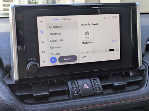 Used 2024 Toyota RAV4 Adventure image 17