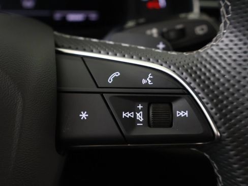 Used 2024 Audi SQ8 Premium Plus AWD/4WD image 48