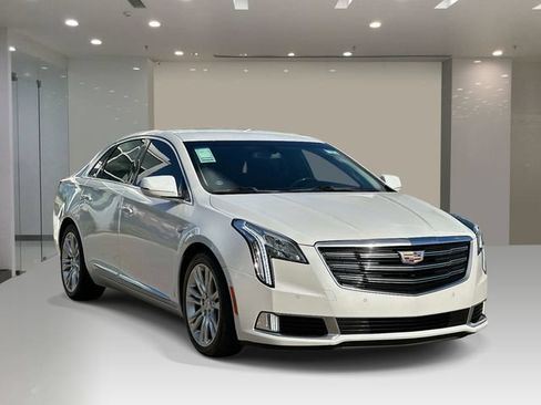 Used 2019 Cadillac XTS Luxury FWD image 6