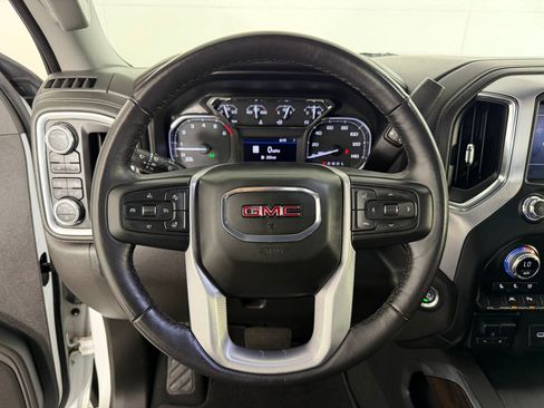 Used 2022 GMC Sierra 1500 SLT AWD/4WD image 11