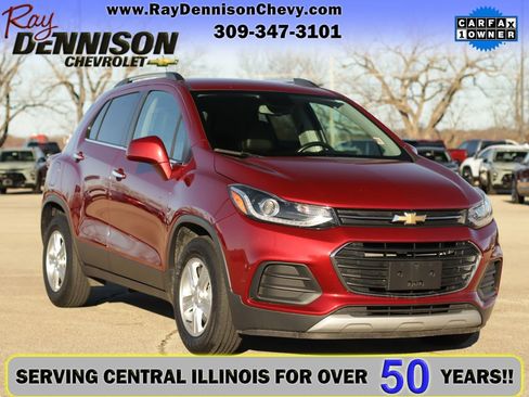 Used 2019 Chevrolet Trax LT w/ Driver Confidence Package image 1