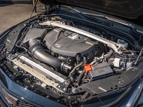 Used 2023 Cadillac CT5 V Blackwing w/ Parking Package RWD image 11