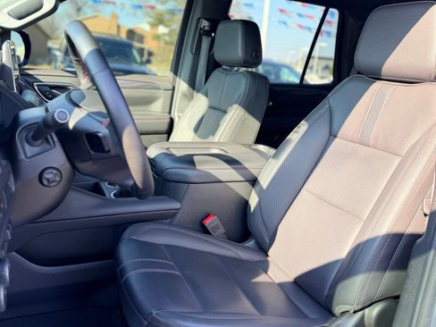 Used 2024 Chevrolet Tahoe RST w/ Luxury Package image 15