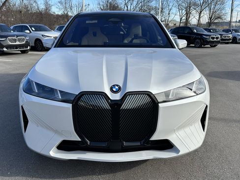 New 2026 BMW iX xDrive45 w/ Premium Package AWD/4WD image 3