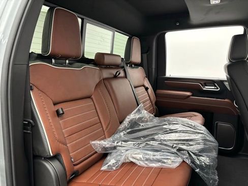New 2026 GMC Sierra 2500 Denali Ultimate image 43