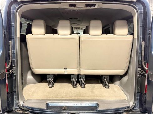 Used 2019 Nissan NV 3500 SL image 11