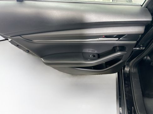 Used 2024 MAZDA MAZDA3 s FWD image 25