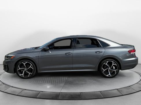 Used 2021 Volkswagen Passat 2.0T R-Line FWD image 4