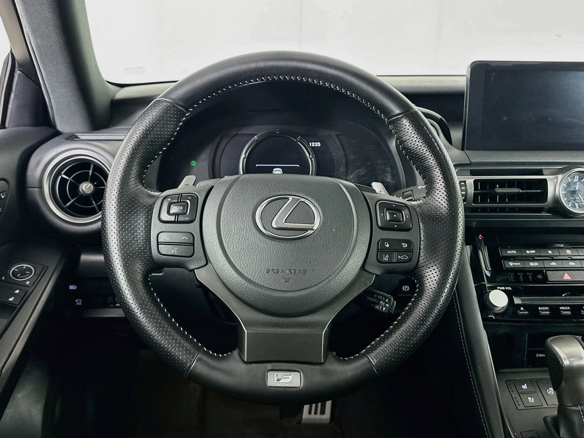 Used 2022 Lexus IS 350 F Sport RWD image 18